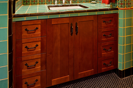 Bathroom Cherry Cabinets with Shaker Doors Full Overlay